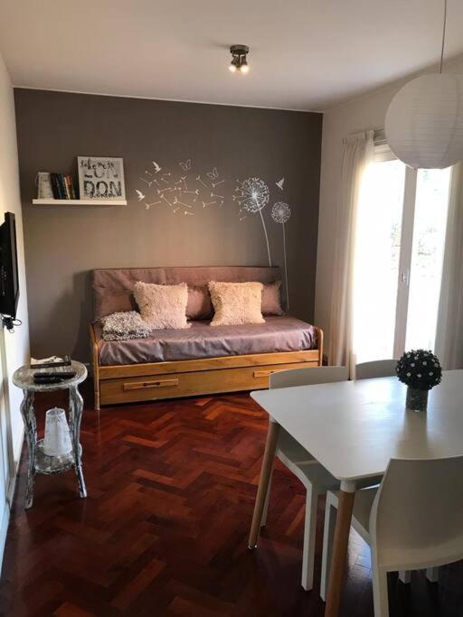 Apartamento PETIT RIVADAVIA en el corazón de Mendoza Exterior foto